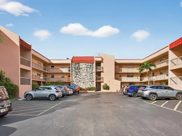 3050 Holiday Springs Boulevard #108, Margate, FL 33063