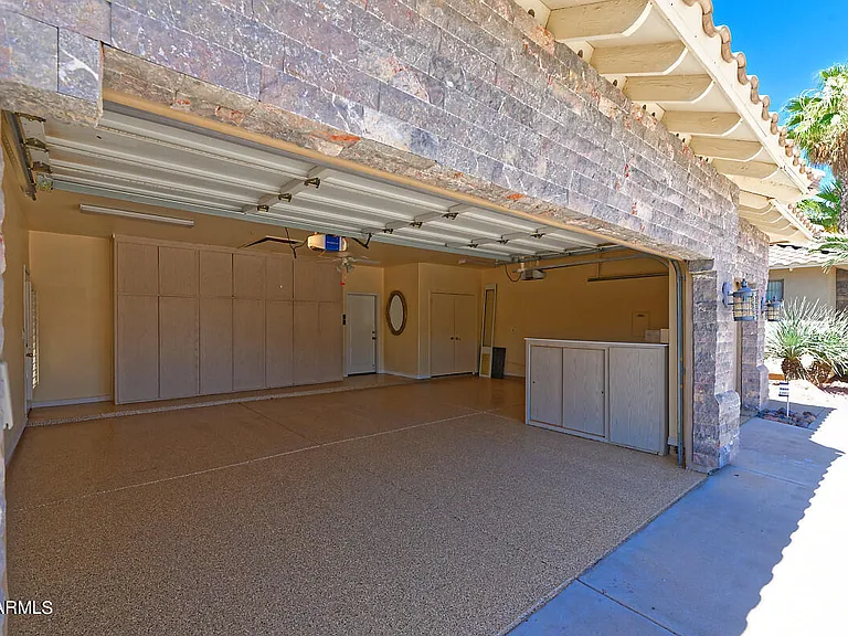 10220 E Cochise Dr — Photo 39