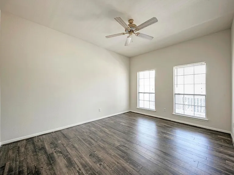 920 Great Sand Dunes Ave — Photo 13