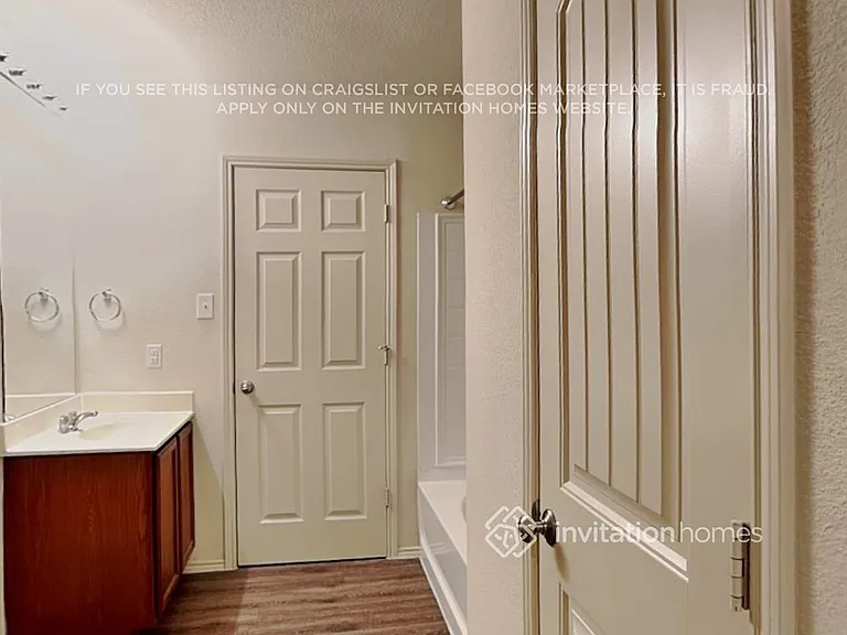 2316 Windsor Farms Dr — Photo 13