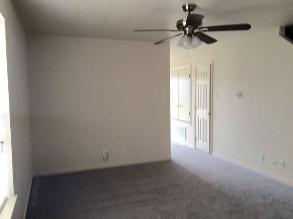 5202 Daybreak Cir APT A