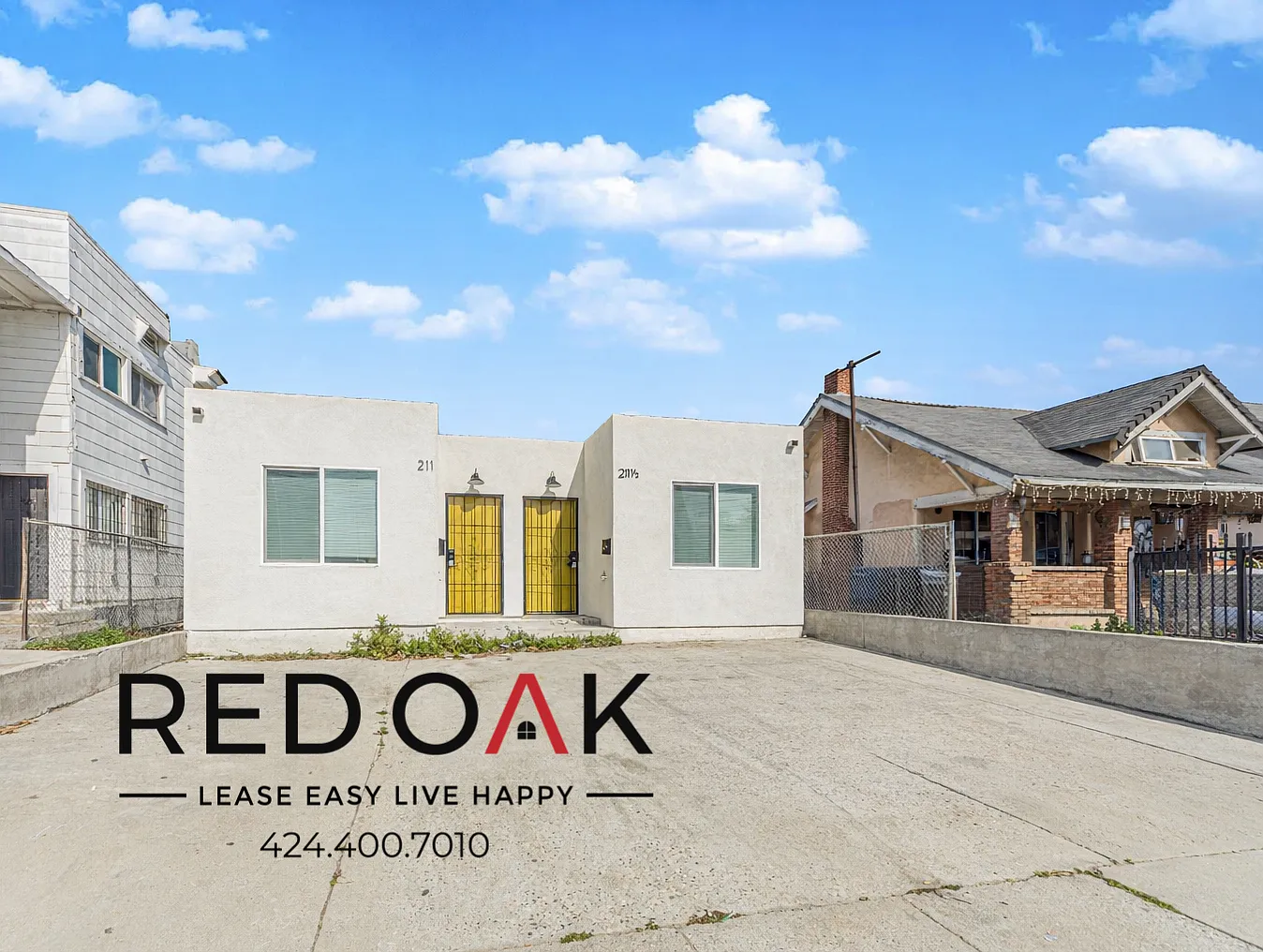 ~$2,400 OFF~ Newly Refreshed Two Bedroom with Open Floor Plan, and Available Parking ~ In Vibrant... — Photo 3
