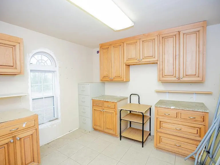 100 Sweetbriar Lakes Dr — Photo 32