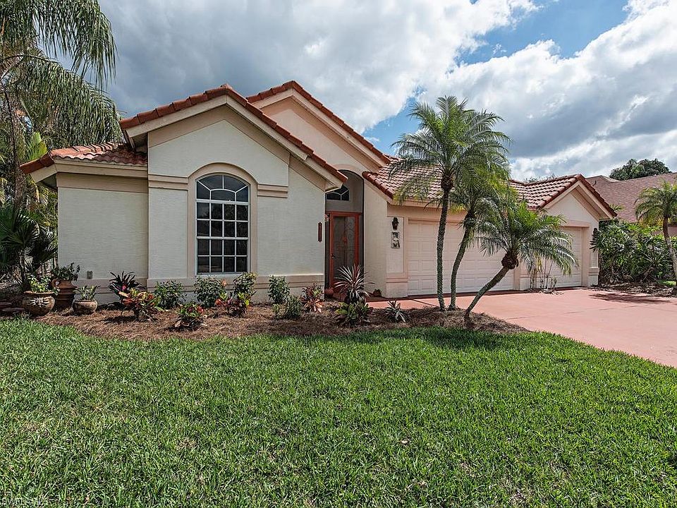 1st image of 22085 Seashore Cir