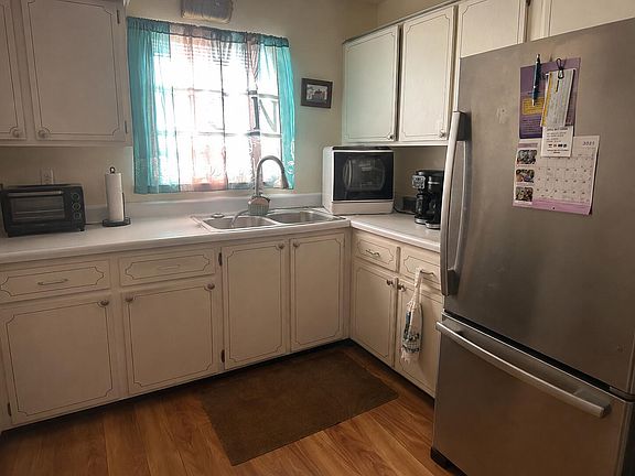 4th image of 410 W Palm Street #B8