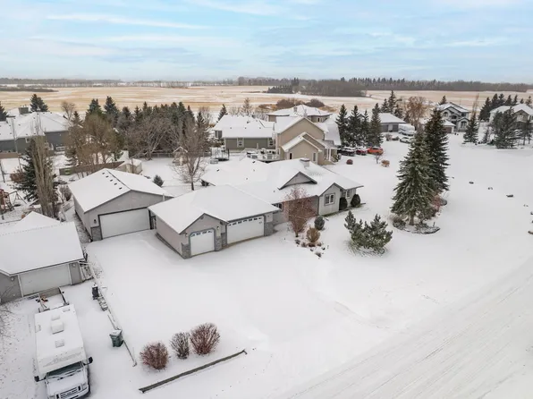 19 Country Ln, Stony Plain, AB T7Z 2L1