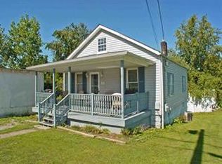 105 Lee Rd, Follansbee, WV 26037