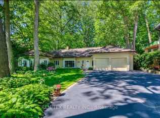 199 Kenollie Ave, Mississauga, ON L5G2H7