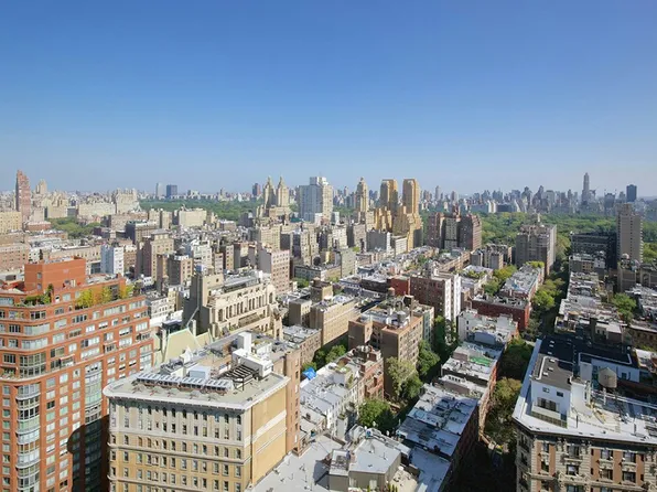 155 West 68th Street 1516 image 15 of 16