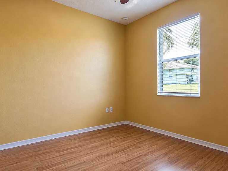 238 Dinner Lake Pl — Photo 12