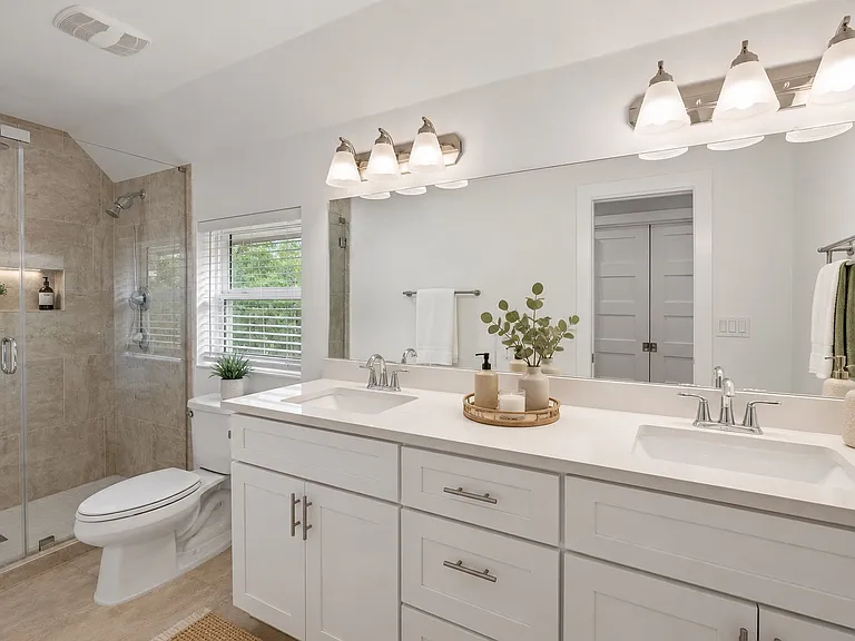 6109 Cherrylawn Cir #A — Photo 29