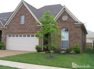 2384 Lake Garden Dr, Memphis, TN 38134