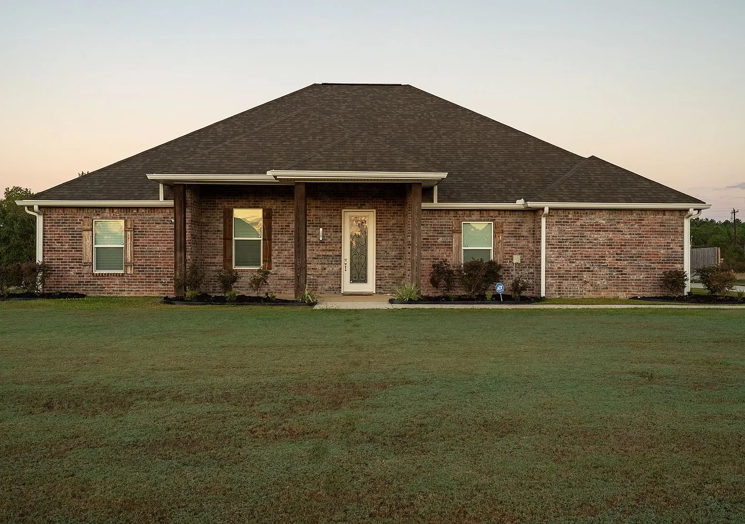 120 Liberty Dr. — Photo 1