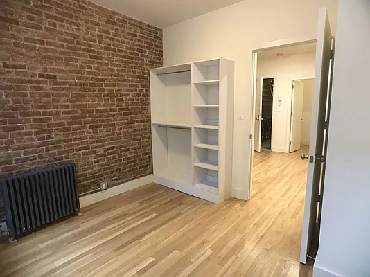 Rented by B & L Management | media 16