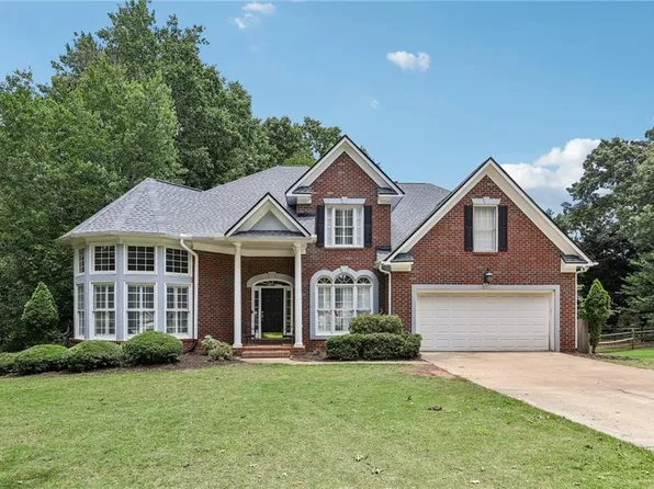 4240 River Club Dr, Cumming, GA 30041