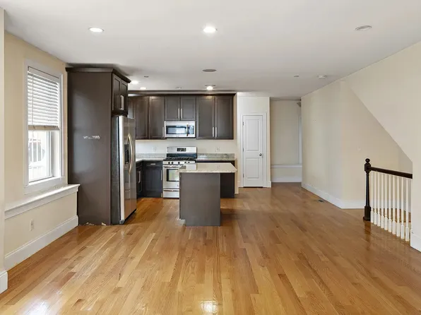 178 W 4th St Unit 1A, Boston, MA 02127