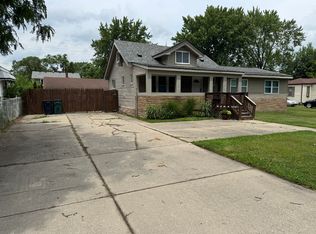 1303 E Thirteen Mile Rd, Royal Oak, MI 48073