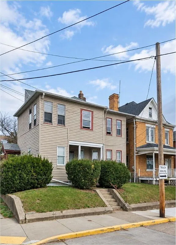 1 bed, 1.0 bath, 600 sqft, $750 — Photo 1