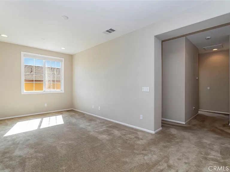 28629 Farrier Dr — Photo 28