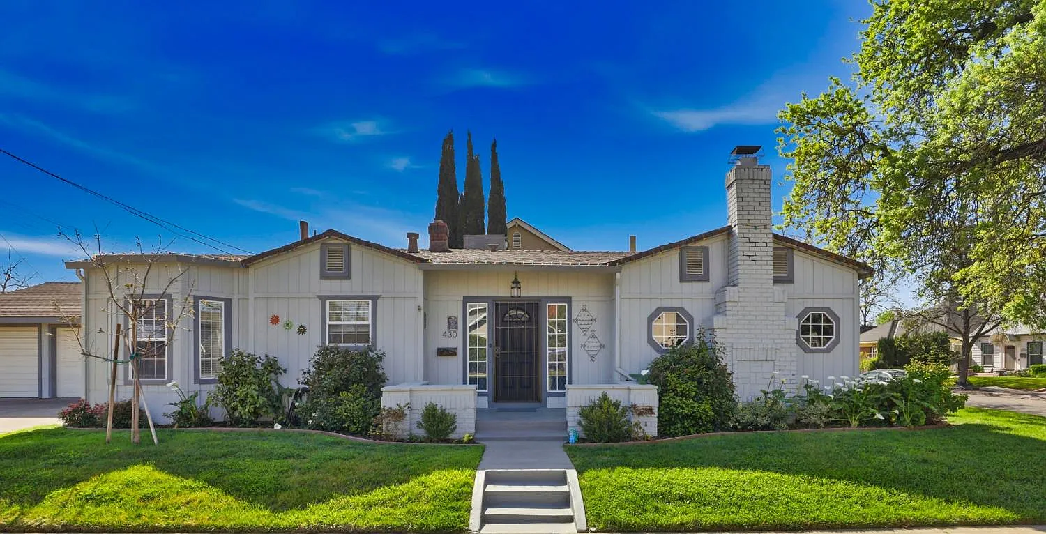 430 Bedford Rd photo 1