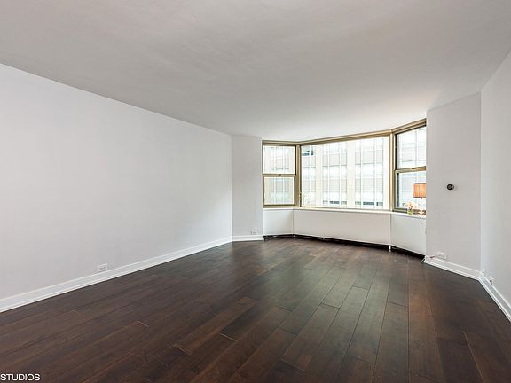 2nd image of 535 N Michigan Ave APT 1802