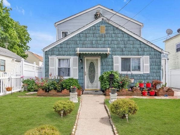 20 Byrd St