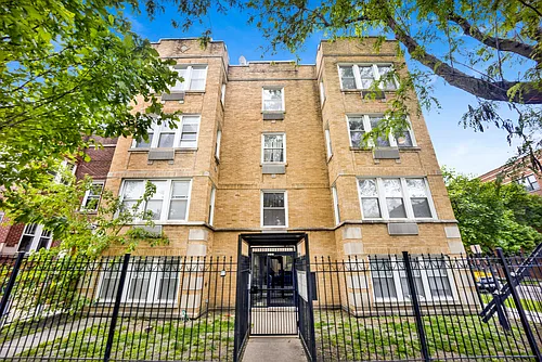 2456 N Hamlin Ave #2S Photo 1