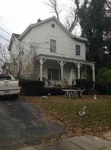 2nd image of 501 Camden Ave