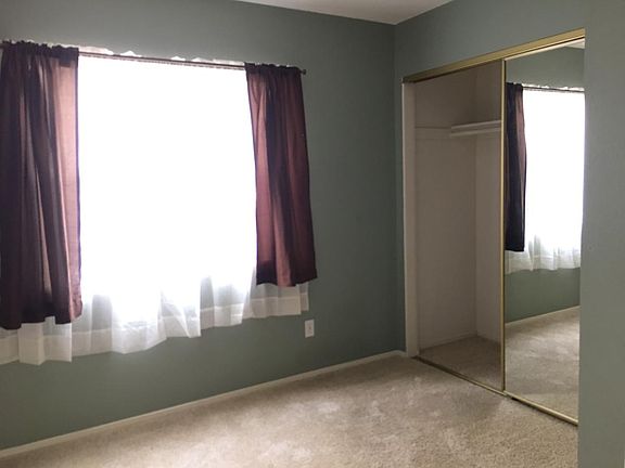 5th image of 1329 Eastbrook Dr