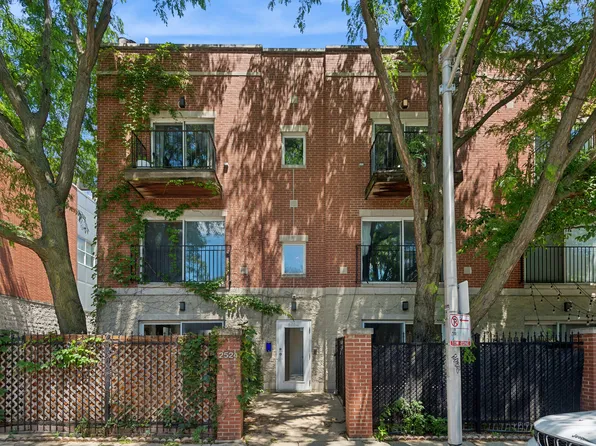 2524 W Bloomingdale Ave APT D, Chicago, IL 60647