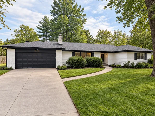8743 Washington Boulevard East Dr, Indianapolis, IN 46240