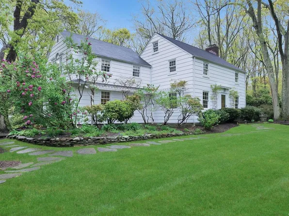 23 Mount Grey Road, Stony Brook, NY 11790
