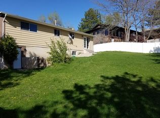 1088 Eastridge Rd, Sandy, UT 84094