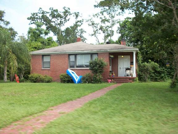 4th image of 5223 Magnolia Cir N