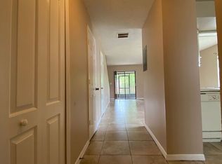 5512 Decatur St, Orlando, FL 32807