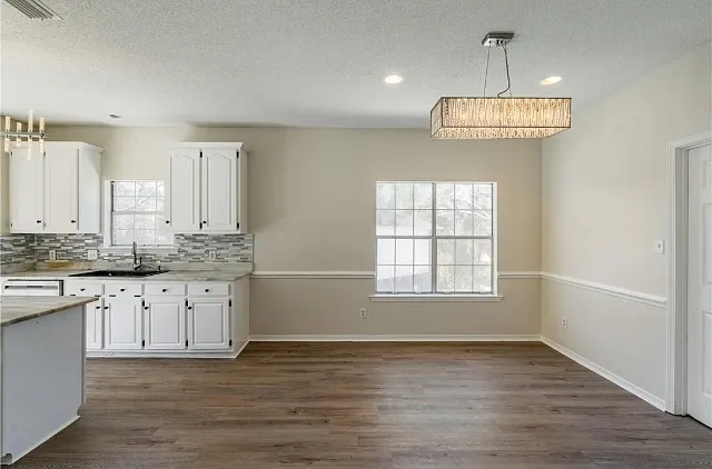 6762 Biltmore Ct — Photo 17