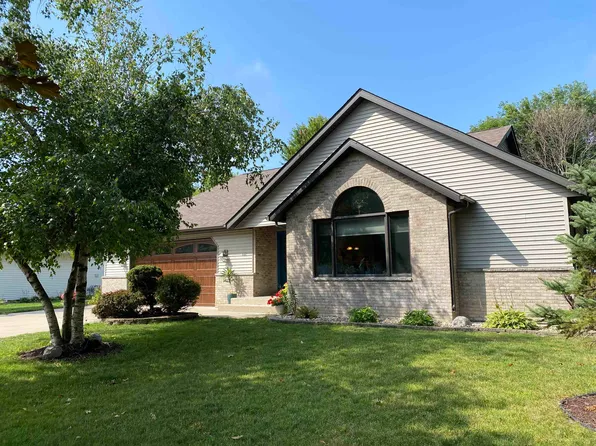 406 Trailside Dr, Deforest, WI 53532