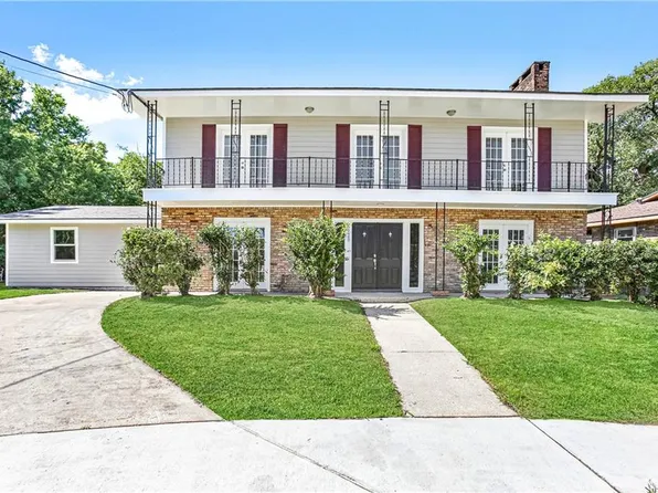 8620 Castle Ct, New Orleans, LA 70127