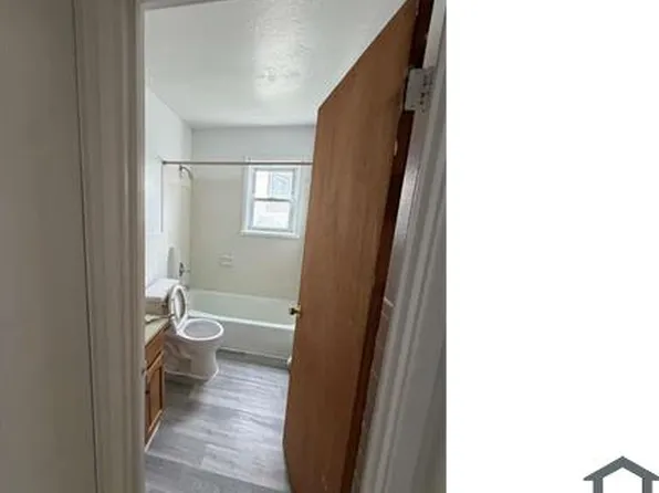 2240 E Main St APT 1D, Bridgeport, CT 06610
