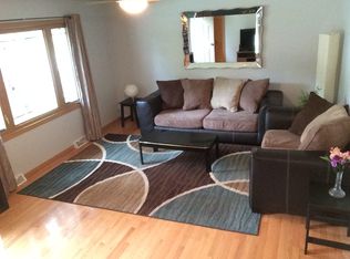 530 McKinley Ave, Omro, WI 54963