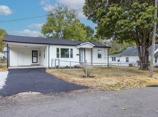 445 Bell St, Paris, KY 40361