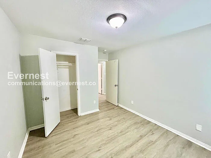 328 Ezekial Ave — Photo 12