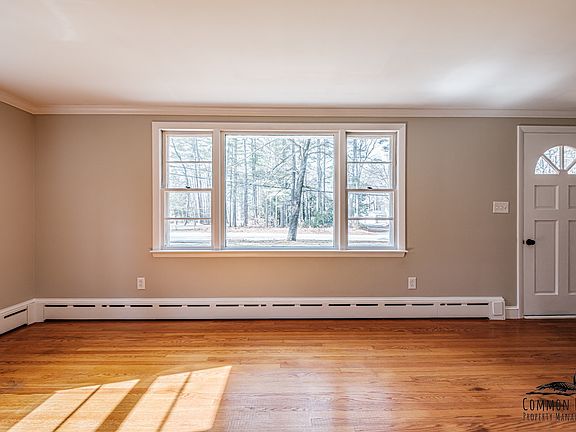 5th image of 37 Skillin Rd