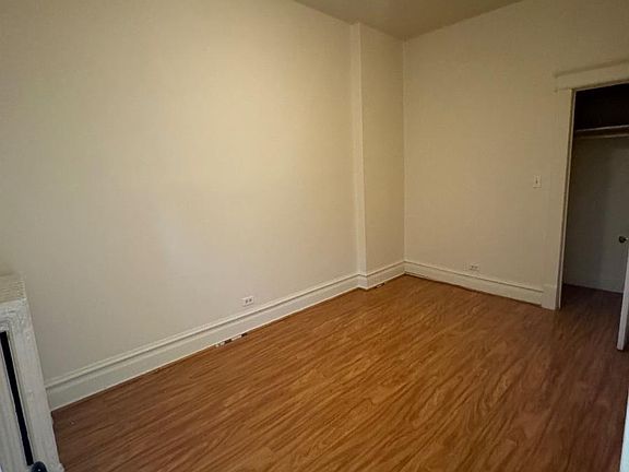 5th image of 5948 S Calumet Ave #1