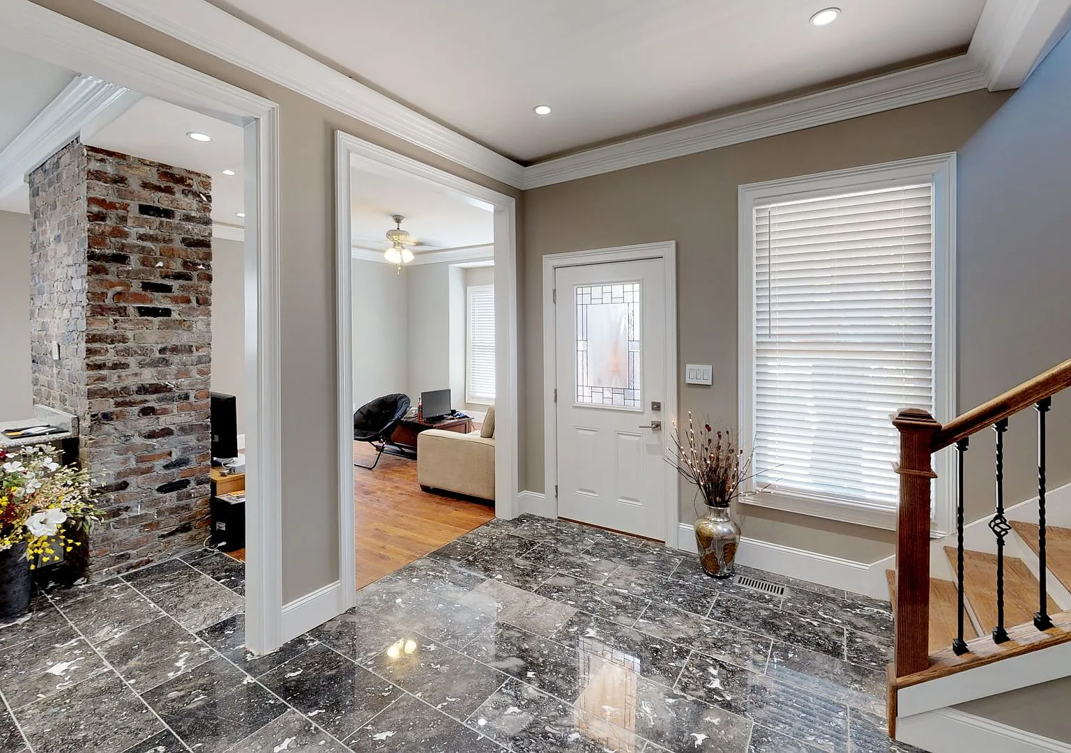 Waitlist for Aug2027Jul2028 Now Open! |7BR/5BA Victorian Near UTK | Greek Life & Group Housing Fr... — Photo 4