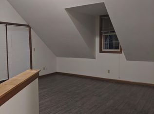 20 Old Manchester Rd APT 4, Raymond, NH 03077