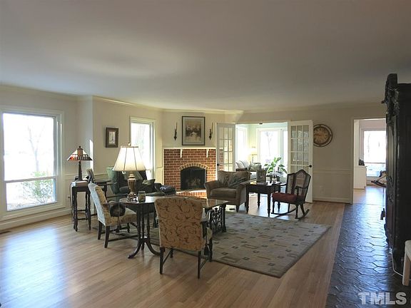 Living Rm