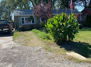 3228 E Elm St, Springfield, IL 62702