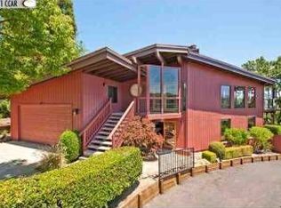 1042 Via Media, Lafayette, CA 94549