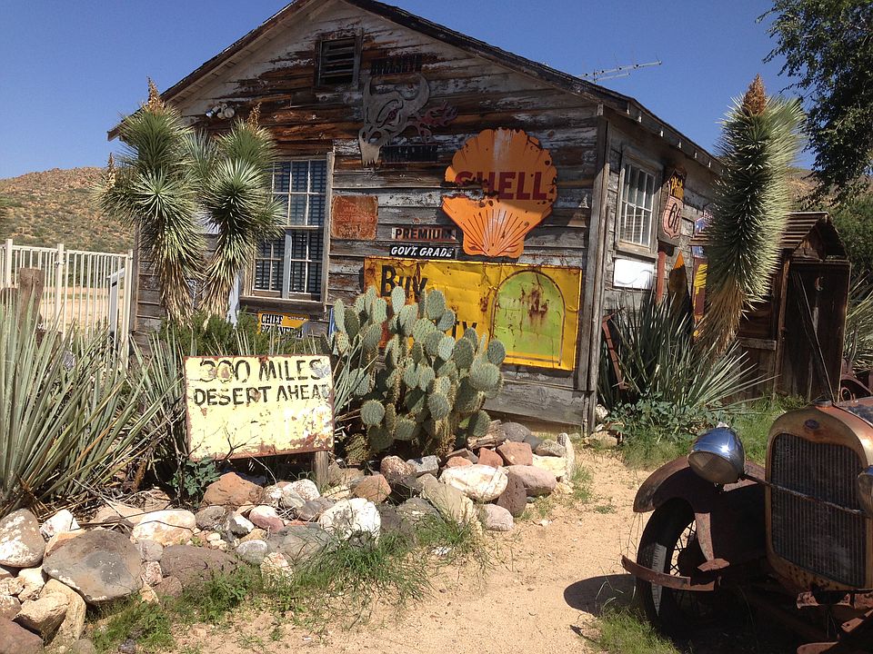 Hackberry Route 66 